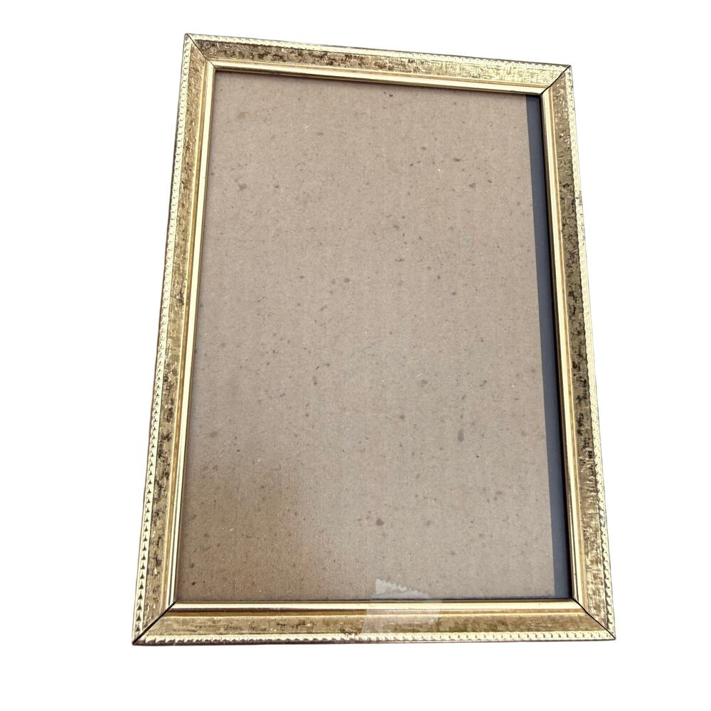 VINTAGE Picture Photo Frame 5x7 Brass Gold Tone Metal Ornate Standing Etched